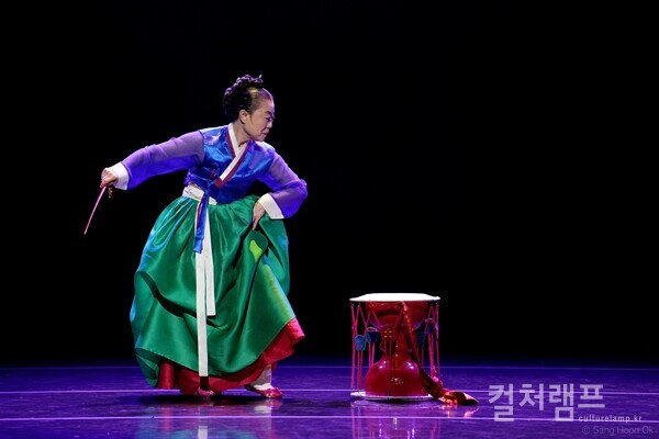[공연리뷰] 한국 창작춤의 건축가 - ‘배정혜 춤 80Years기념 공연’