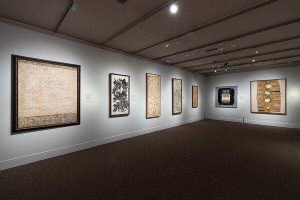 국립아시아예술박물관에서 개막한  한국문화 특별전 《한국의 보물: 모으고, 아끼고, 나누다》 전시전경 (국립중앙박물관 제공)