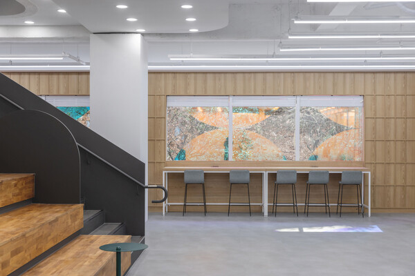 라운지 (사진 tqtq Studio)